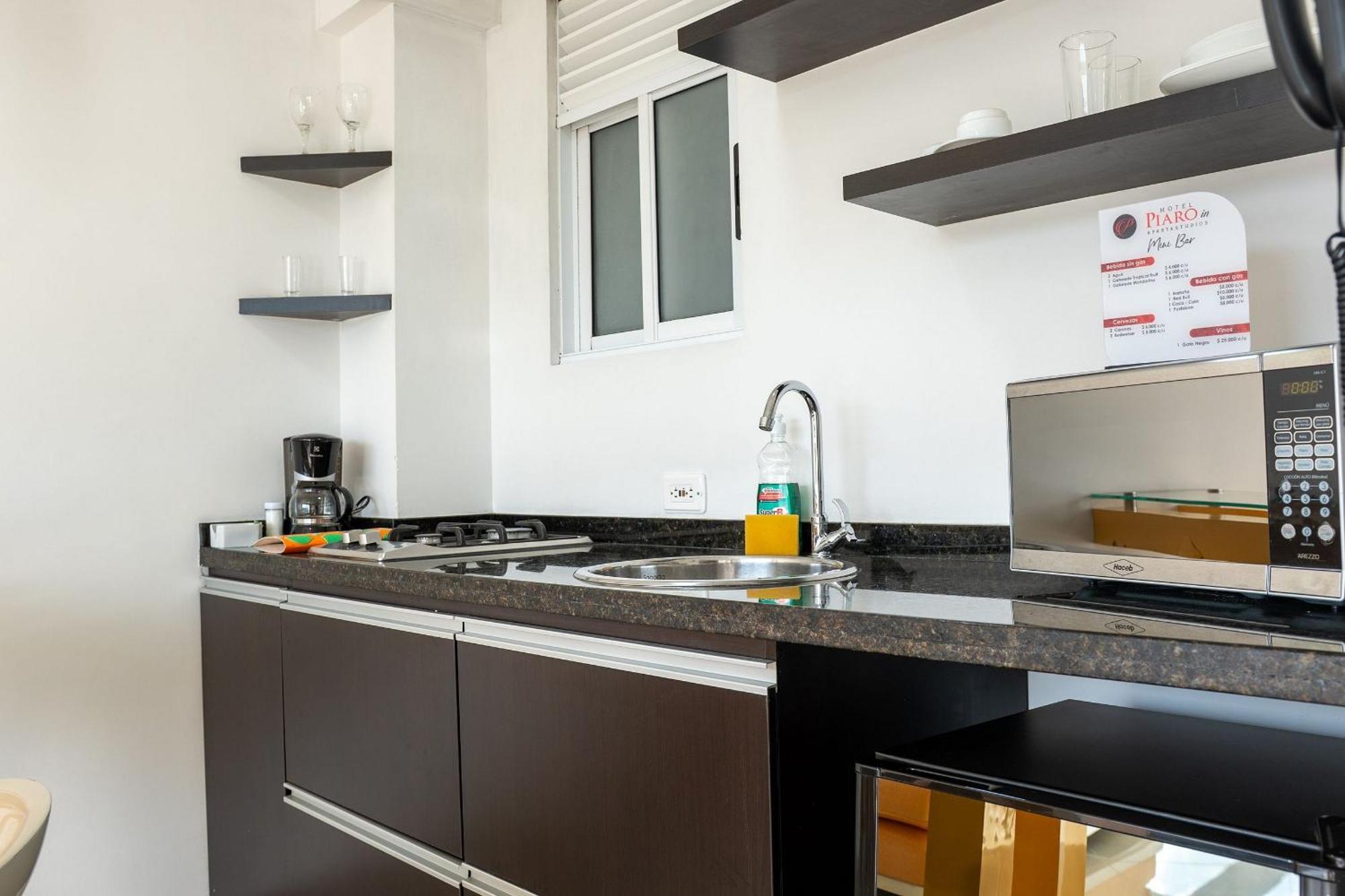 Hotel Piaro In Suites Кали Экстерьер фото