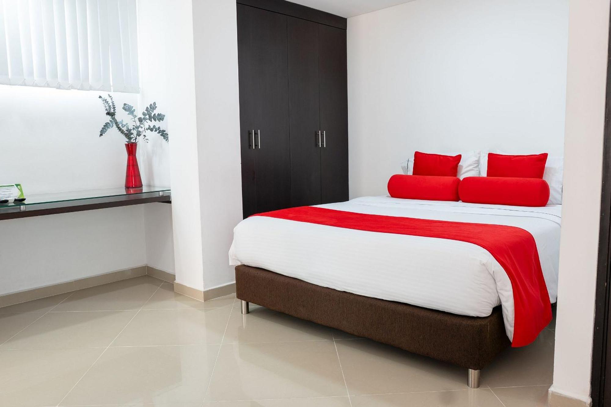 Hotel Piaro In Suites Кали Экстерьер фото